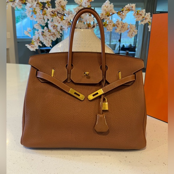 Hermes Birkin 35 Gold w Gold hardware 35 - Picture 3 of 17